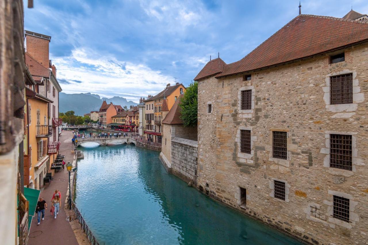 Les Suites D'Anniciaca - Hyper Centre Avec Vue Sur Le Chateau Annecy Exteriér fotografie